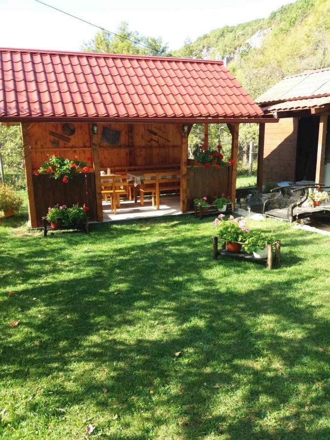 Domacinstvo Ubovic Villa Sipovo Exterior foto