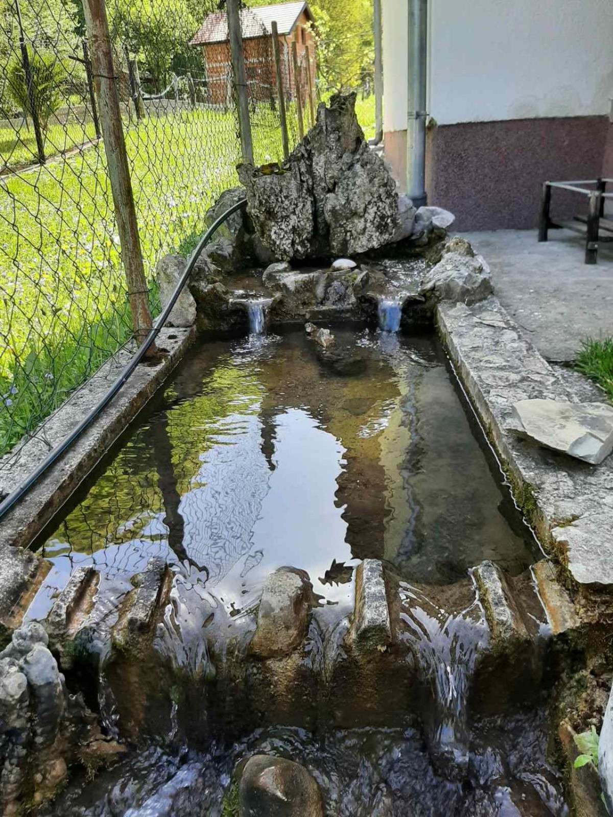 Domacinstvo Ubovic Villa Sipovo Exterior foto
